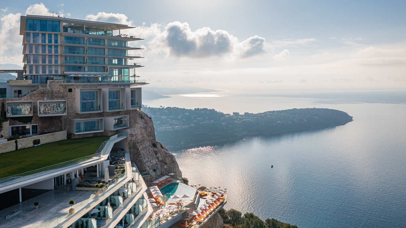 メイボーン リヴィエラ